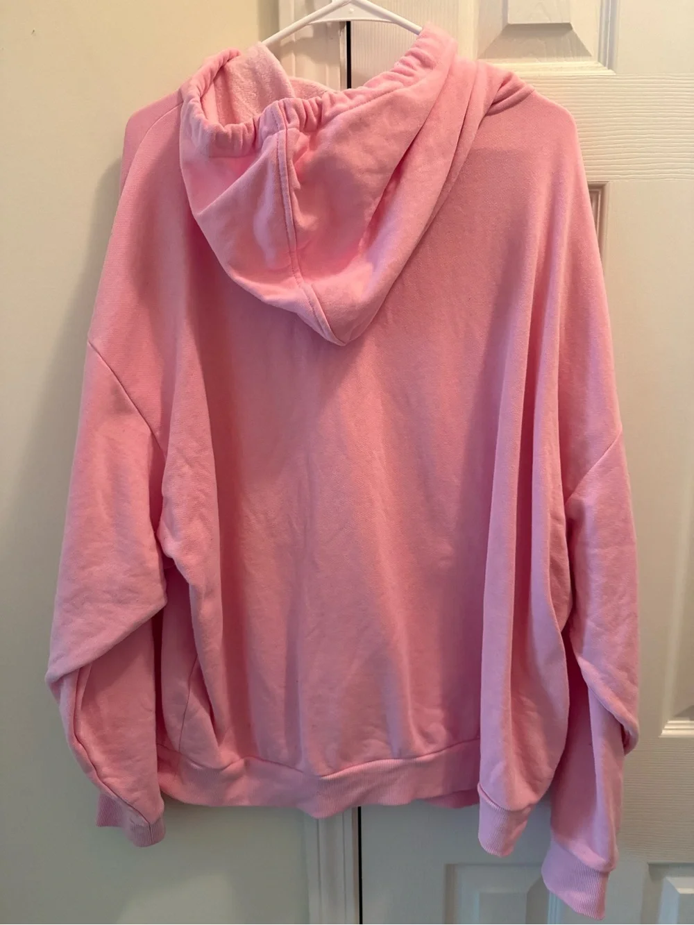 ALO Yoga Women’s Pink Hoodie